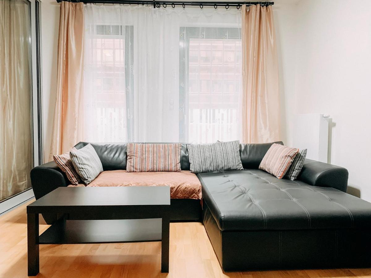 Enjoy in Garden Appartement Praag Buitenkant foto