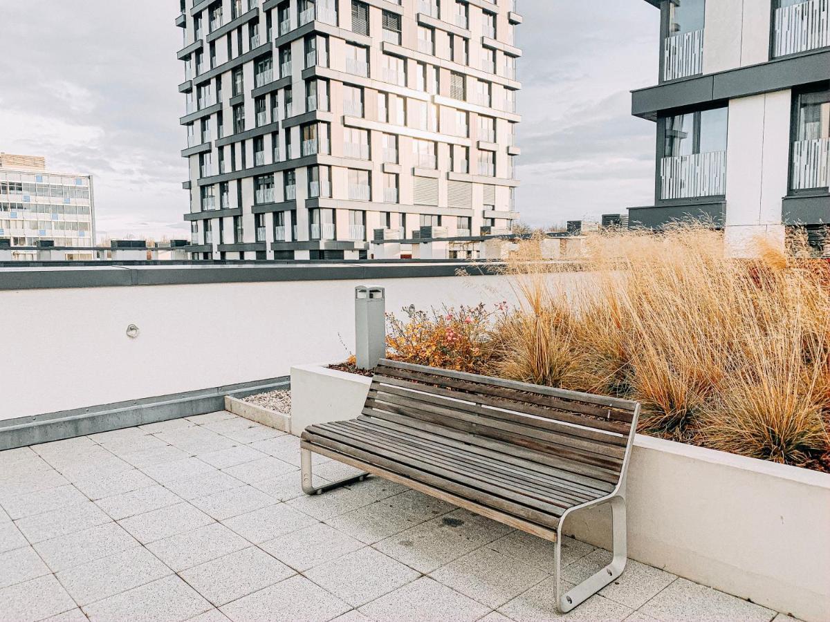 Enjoy in Garden Appartement Praag Buitenkant foto